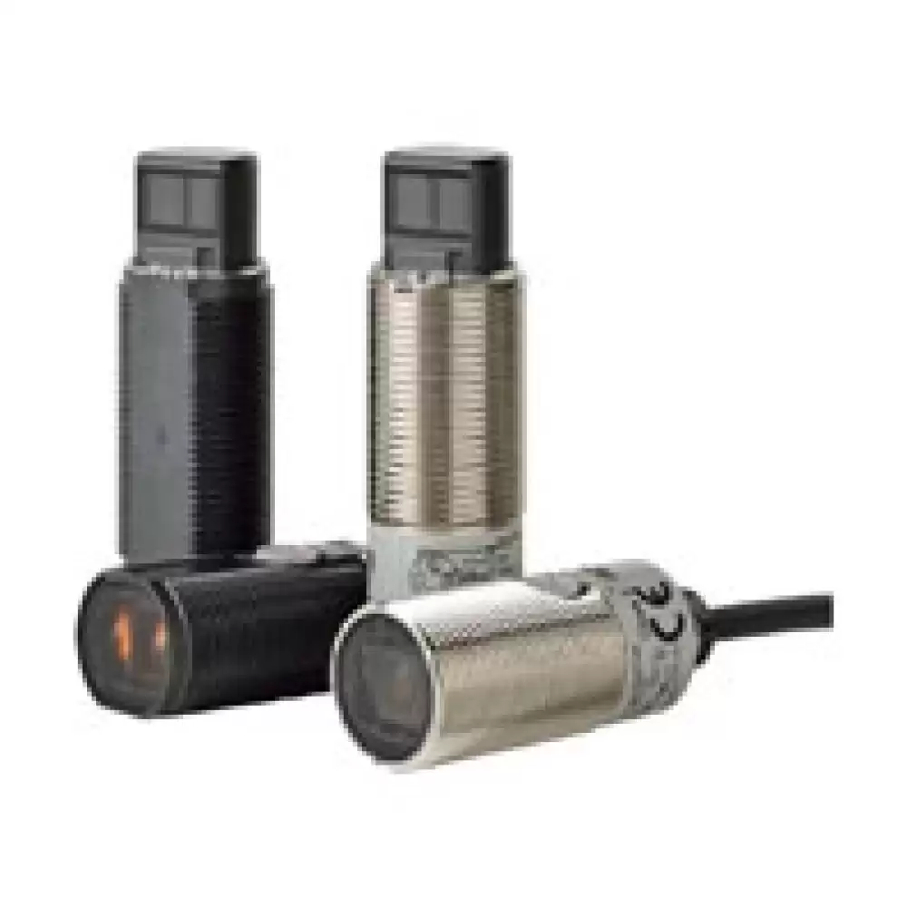 OMRON E3FA-DP21 PNP 0-100mm Sensing,10-30VDC.
